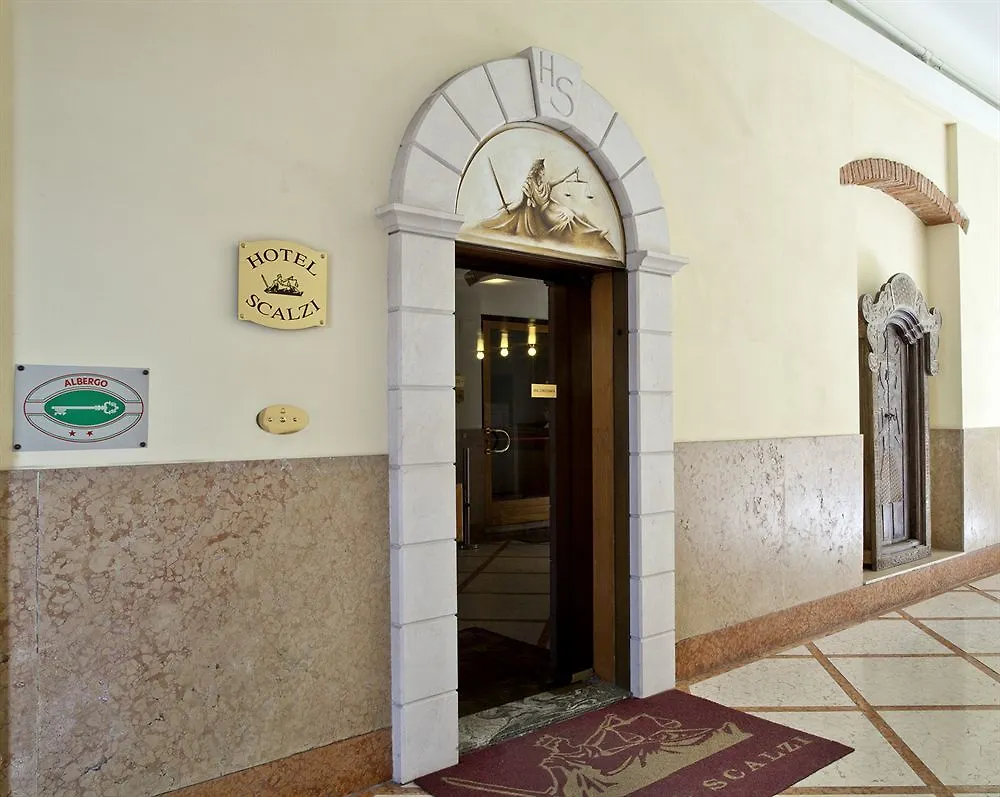 Boutique Hotel Scalzi - Adults Only Verona 2*,  Italy