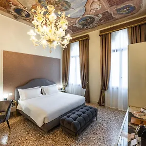 Palazzina Sardi Veneza